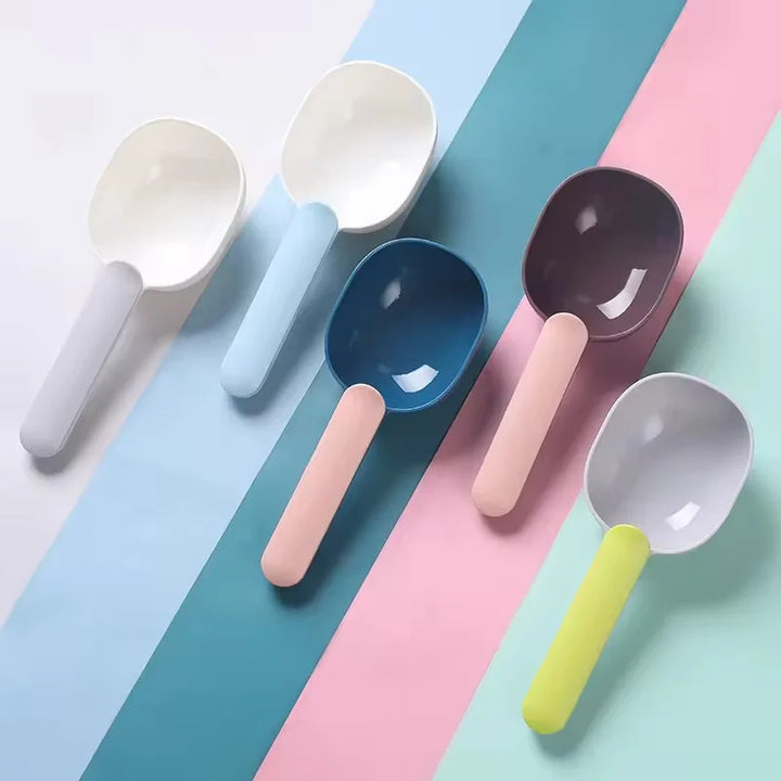 Pet Food Scoop with Bag Clip