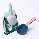 Pet Food Scoop with Bag Clip