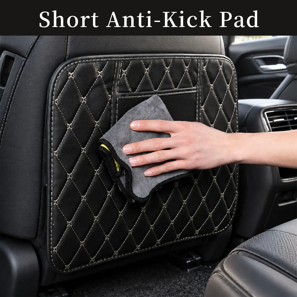 Protection matelassée pour dossier de siège de voiture
